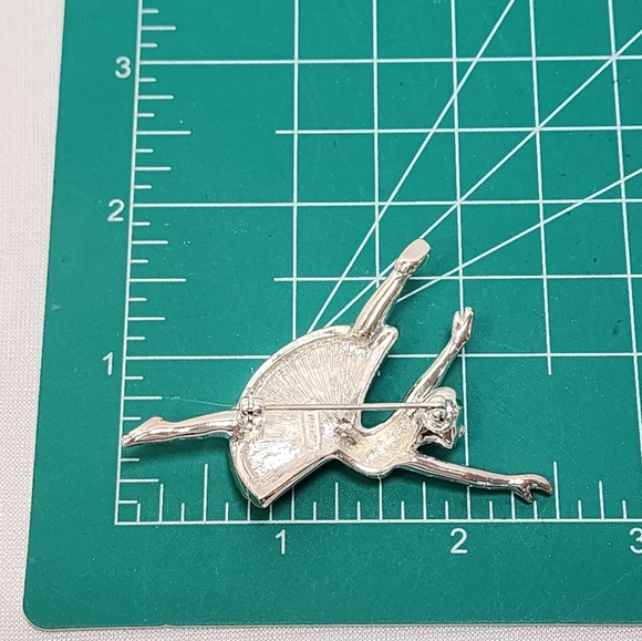 Monet Ballerina Silver with Pink and White Crystal Brooch - Picture 12 of 12